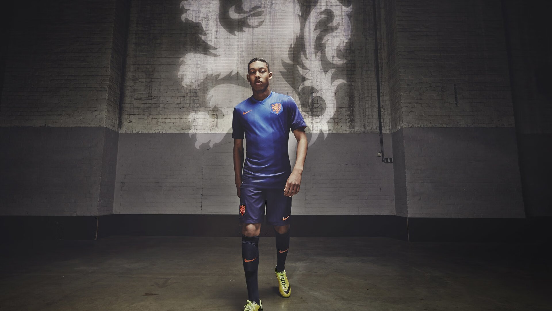 开云体育开云-未来车载显示屏：互动体验升级，未来汽车显示屏的发展趋势